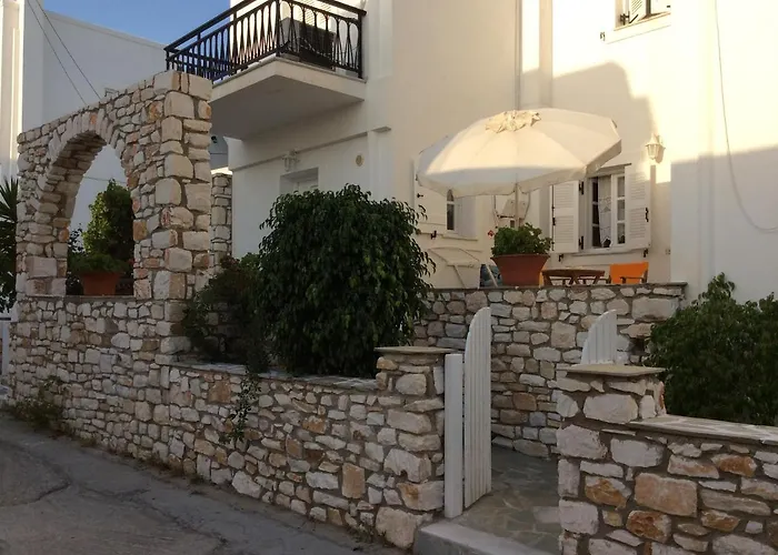 Studios Maria In Naoussa Paros 2-4 Persons
