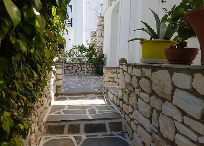 Studios Maria In Naoussa Paros 2-4 Persons