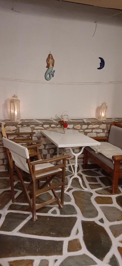 Maria In Paros 2-4 Persons