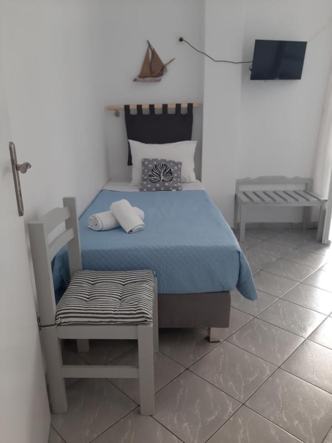 Maria In Paros 2-4 Persons